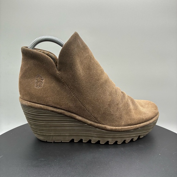 Fly London Yip Wedge Ankle Booties Women’s 38 Brown Suede Zip Boots - Picture 1 of 8